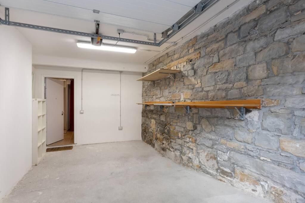 Casa Cereria - Apartment With Parking Triest Exterior foto